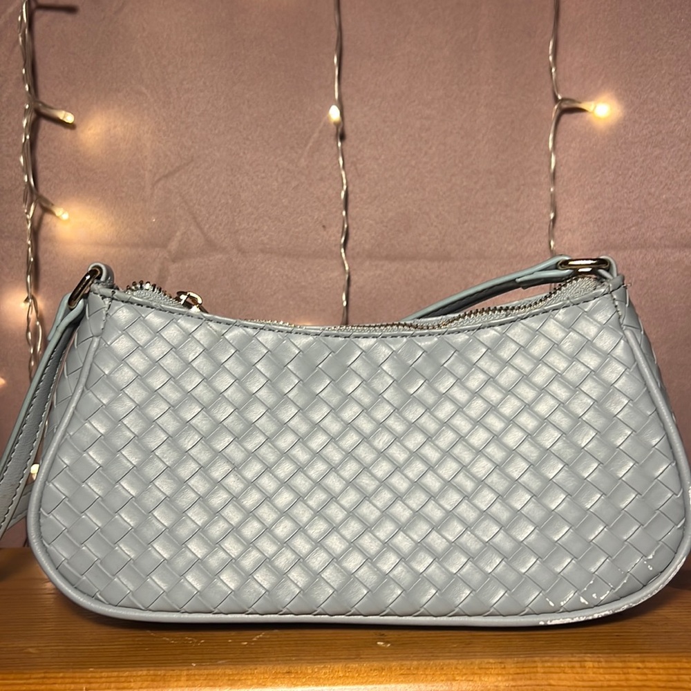 Cute baby blue shoulder bag